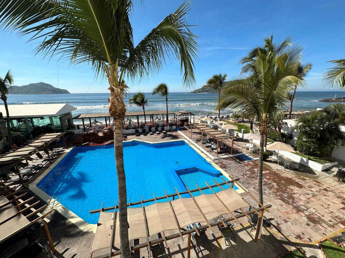 Hotel Quijote Inn Mazatlan Exterior photo